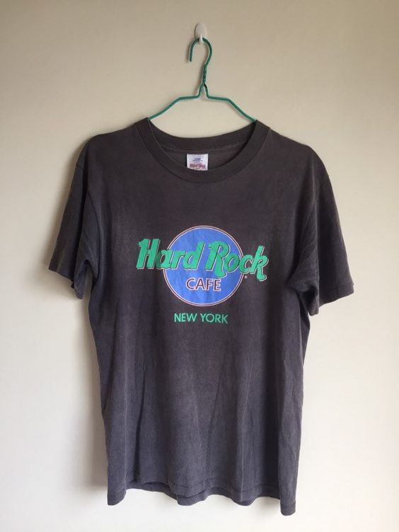 Vintage 90’s Hard Rock New york shirt DAP weheartees.com