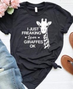 Giraffe T Shirt DAP